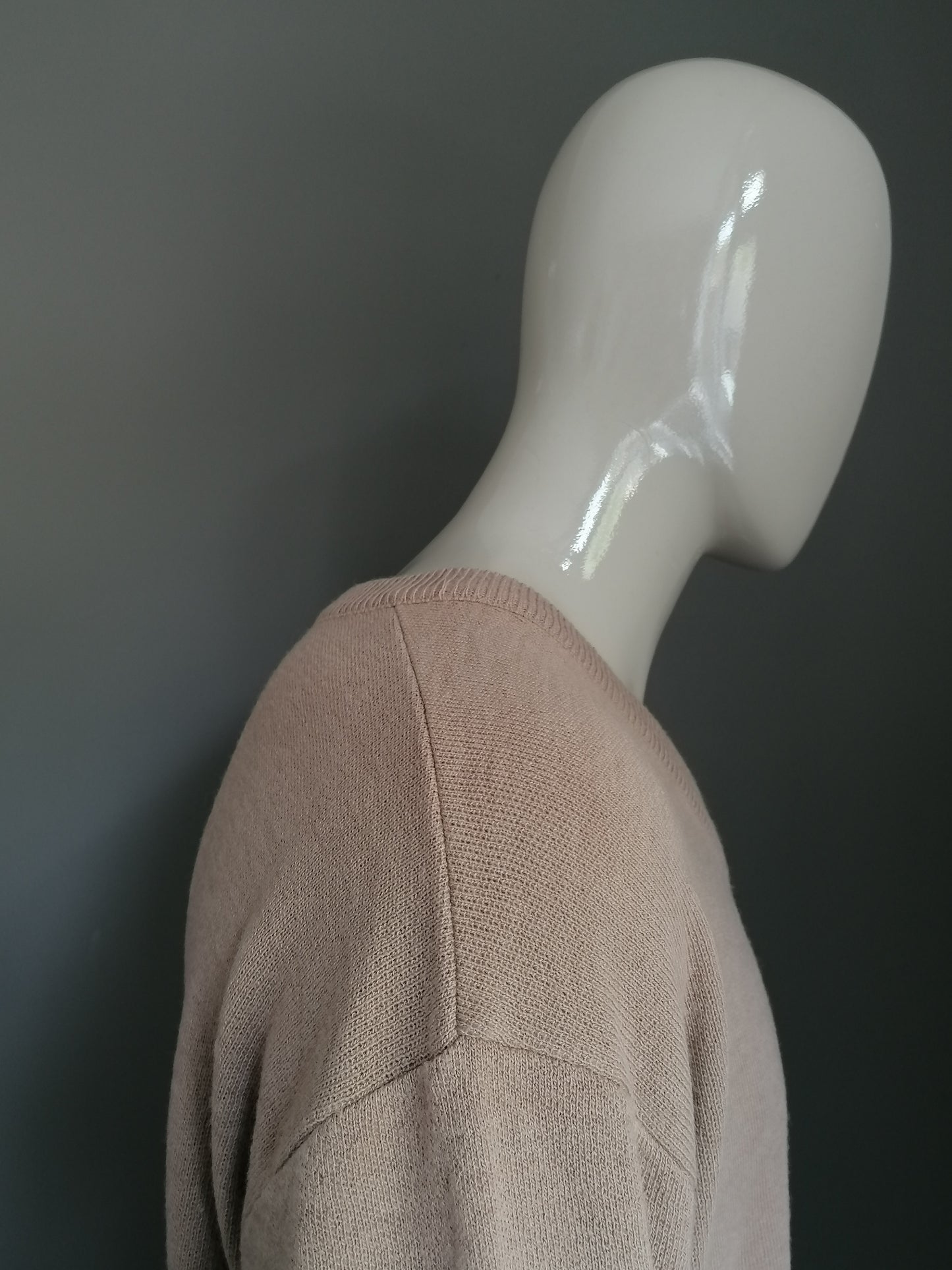 Suéter de laca de lana vintage con cuello en V. Edición especial con cocodrilo plateado. Tamaño xxxl.