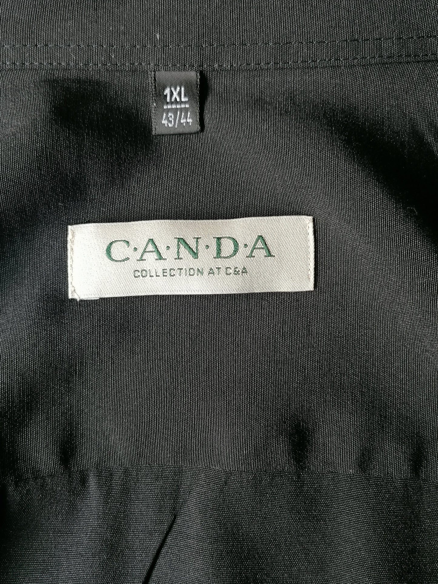 Vintage CANDA overhemd. Zwart gekleurd. Maat XL / XXL. 65% Viscose & 35% Polyester.