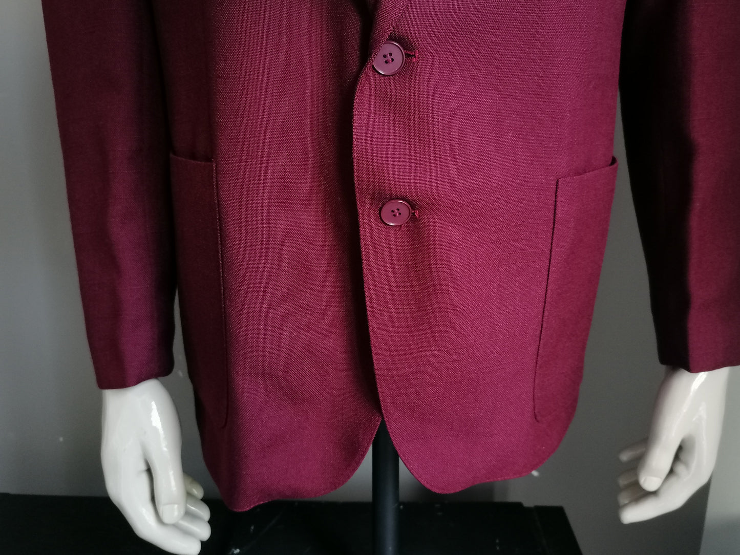 Guiseppe Marlone jacket. Dark red / bordeaux colored. Size 52 / L.