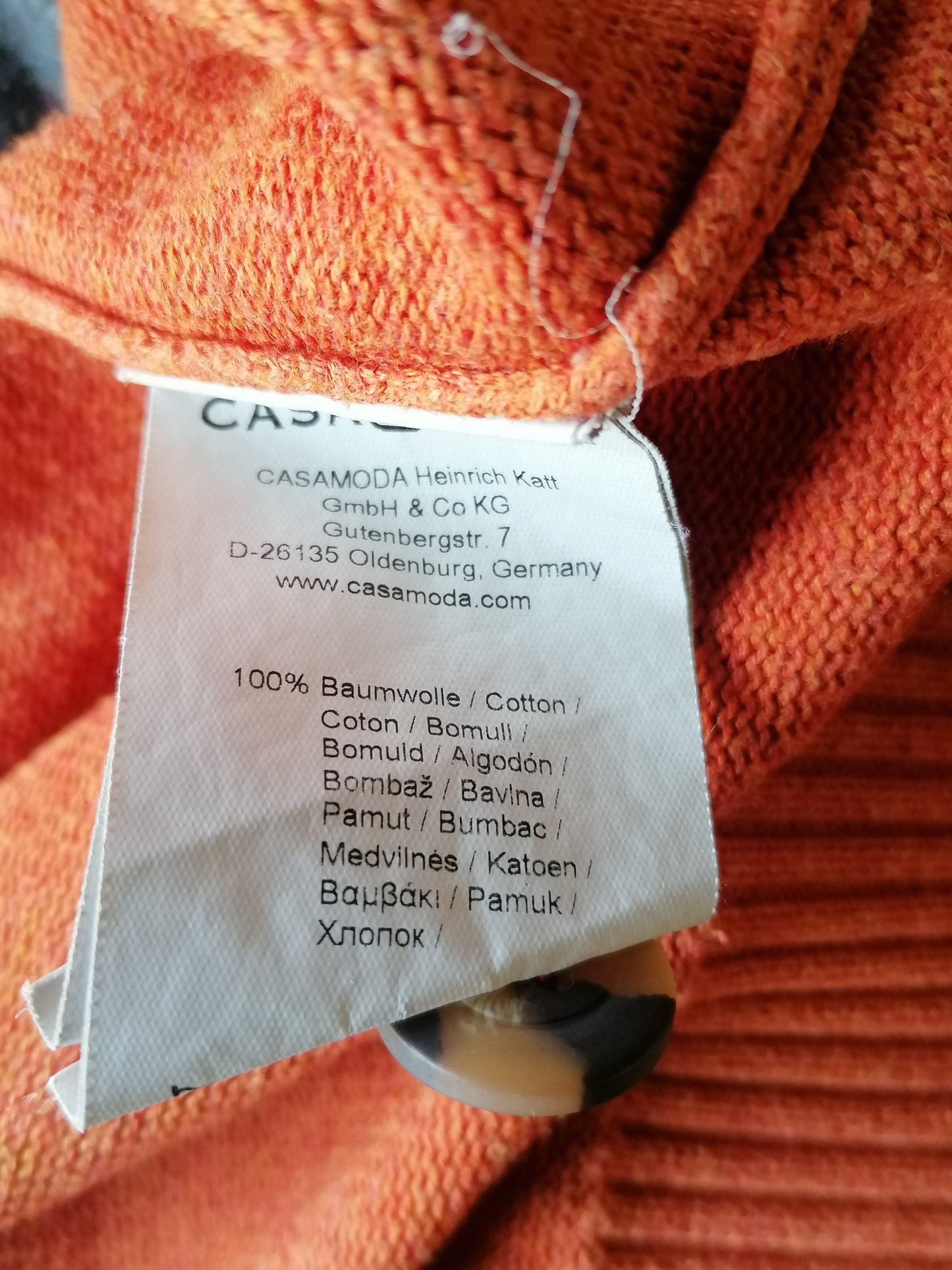 Cardigan Casa Moda avec boutons. Taille mixte orange xxxl / 3xl.