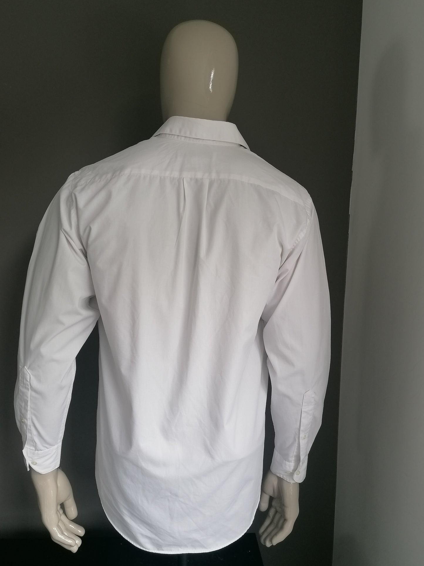 Perry Ellis overhemd. Wit gekleurd. Maat 42 / L. 65% Katoen & 35% Polyester.