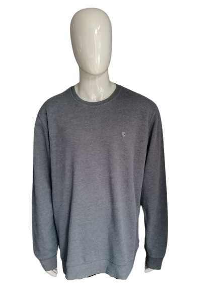 Izod casual sweater. Dark gray colored. Size XXL / 2XL.