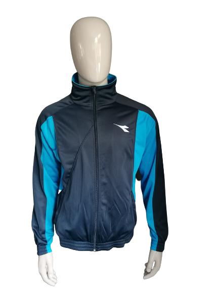 Diadora Sport Trainingsjacke. Blau gefärbt. Größe L.