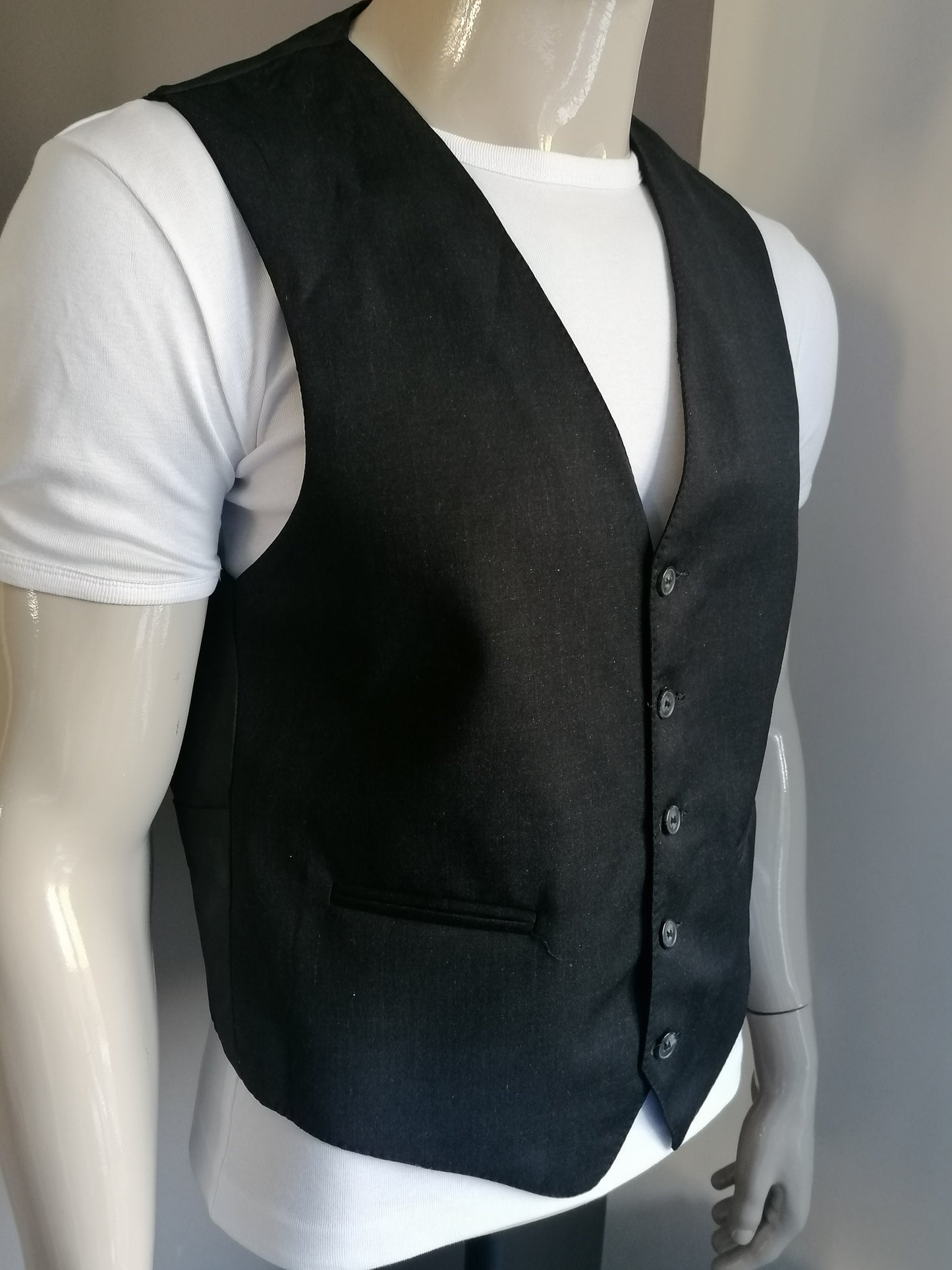 Hacoupian waistcoat. Dark gray colored. Size 50 / M.