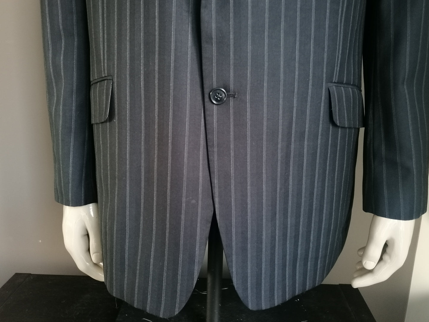 Autograph (Marks & Spencer) jacket. Black and white striped. Size 56 / XL.