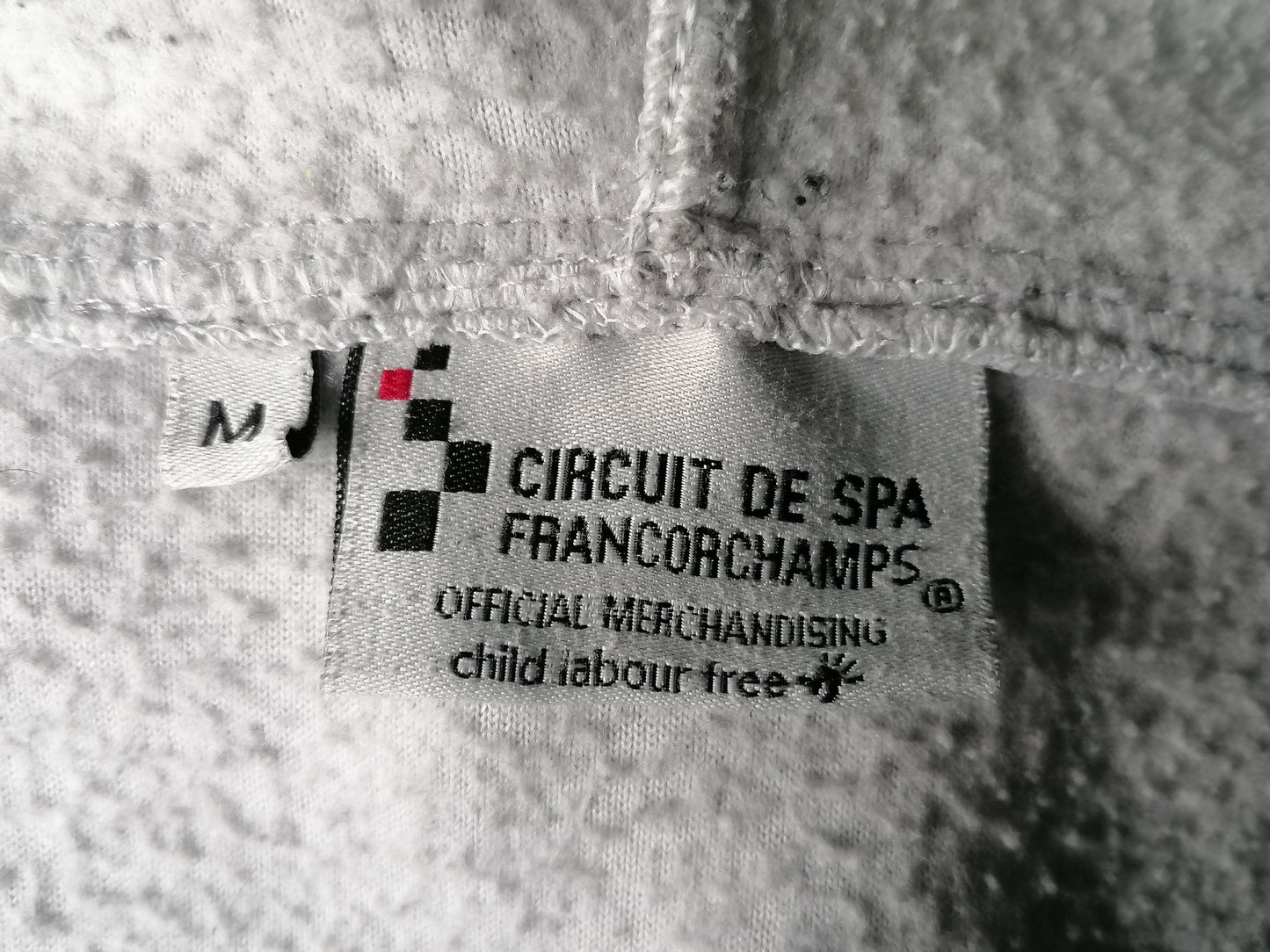 Circuit de Spa / Francorchamps F1 Fleece Cardigan mit Motorhaube. Grau schwarz gefärbt. Größe M.