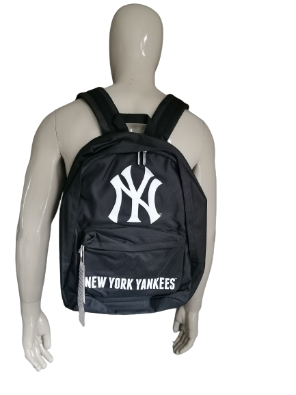 Major League Baseball Original New Yorkes Backpack / Rucksack. Schwarz und weiß. Doppelte innere Tasche.