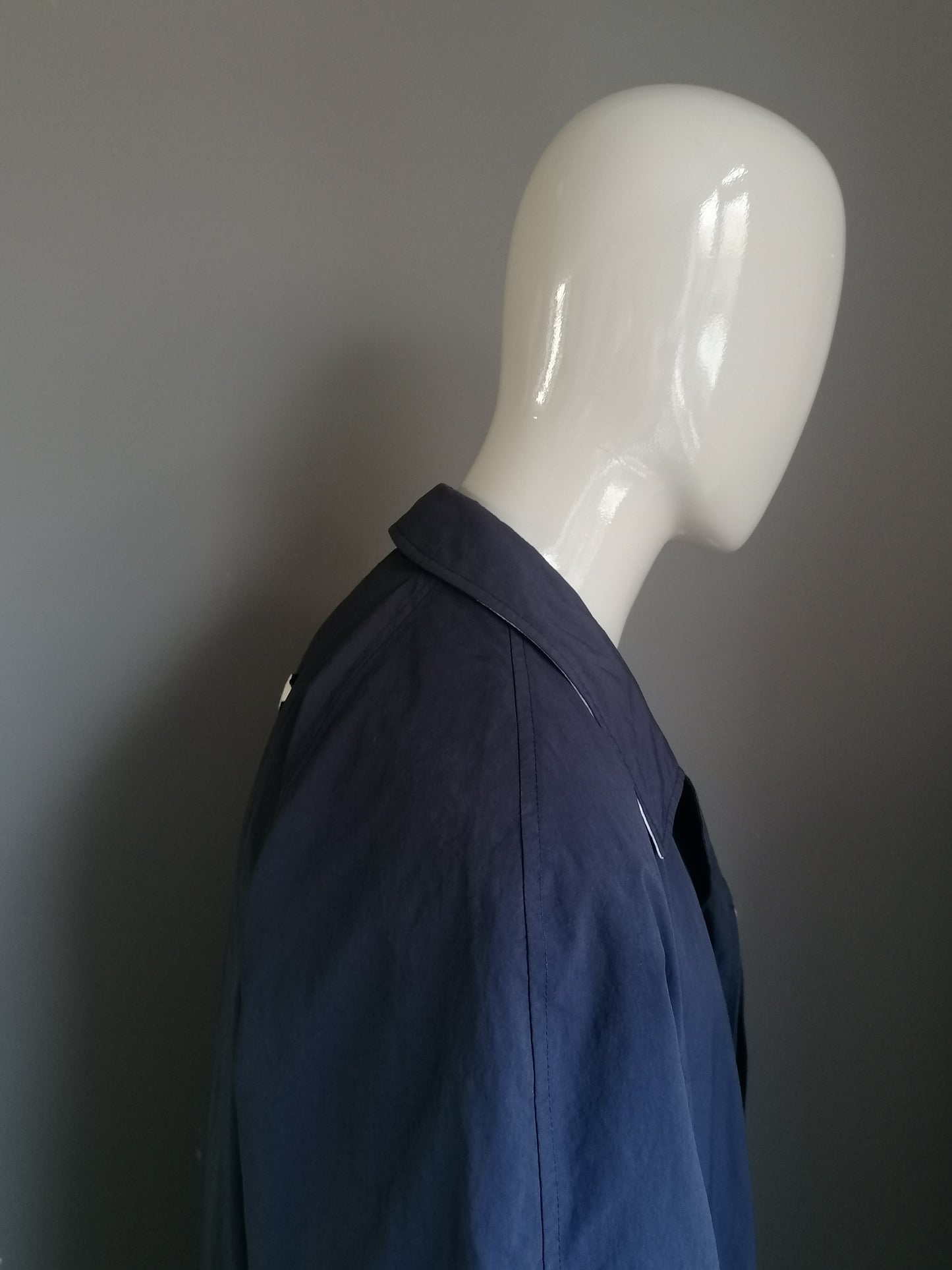 Manderley Mantel / Half -length Jacket. Dark blue colored. Size 98 / XL. (58/60)