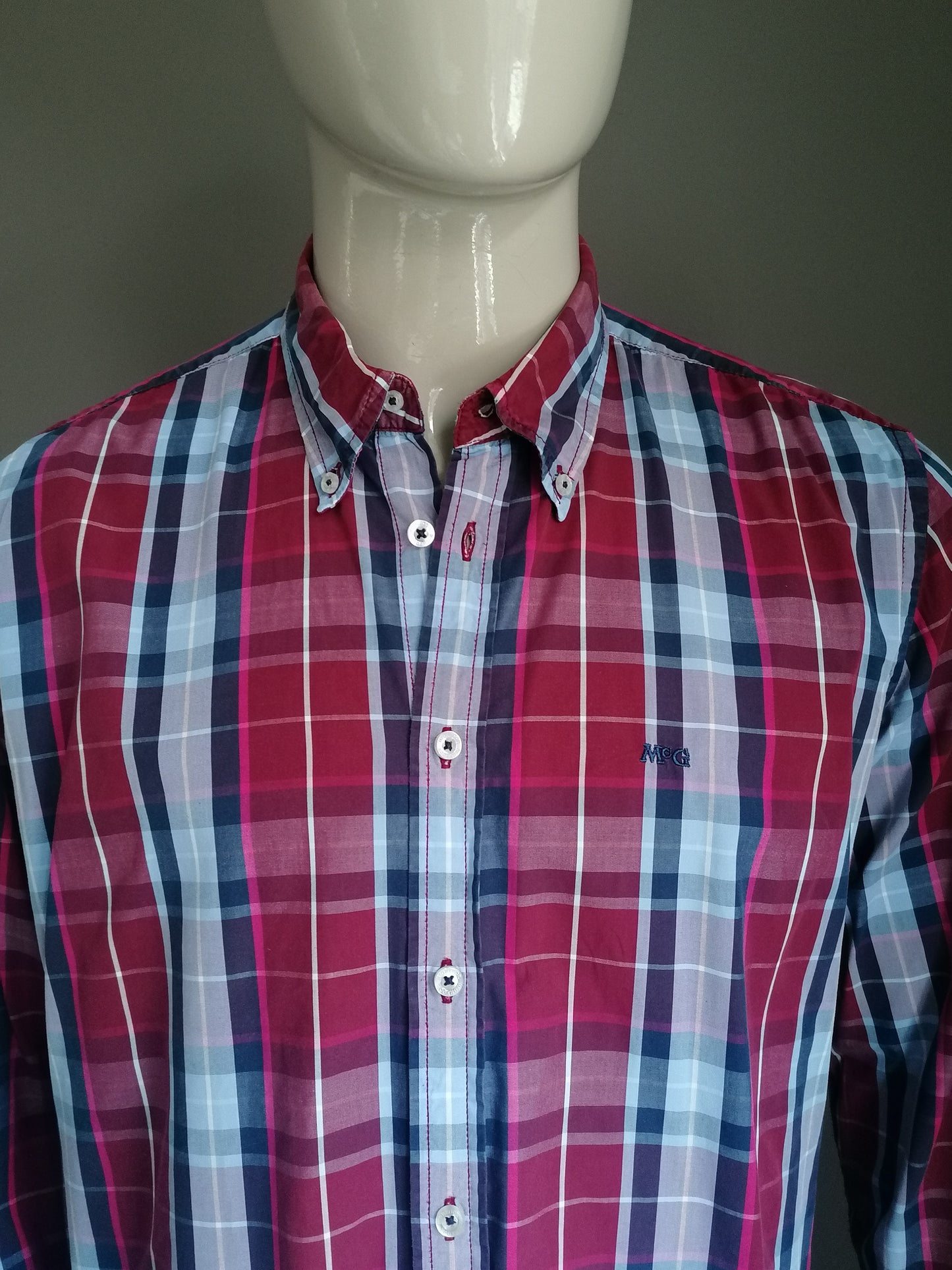 McGregor shirt. Red blue checked. Size XL. Custom fit.
