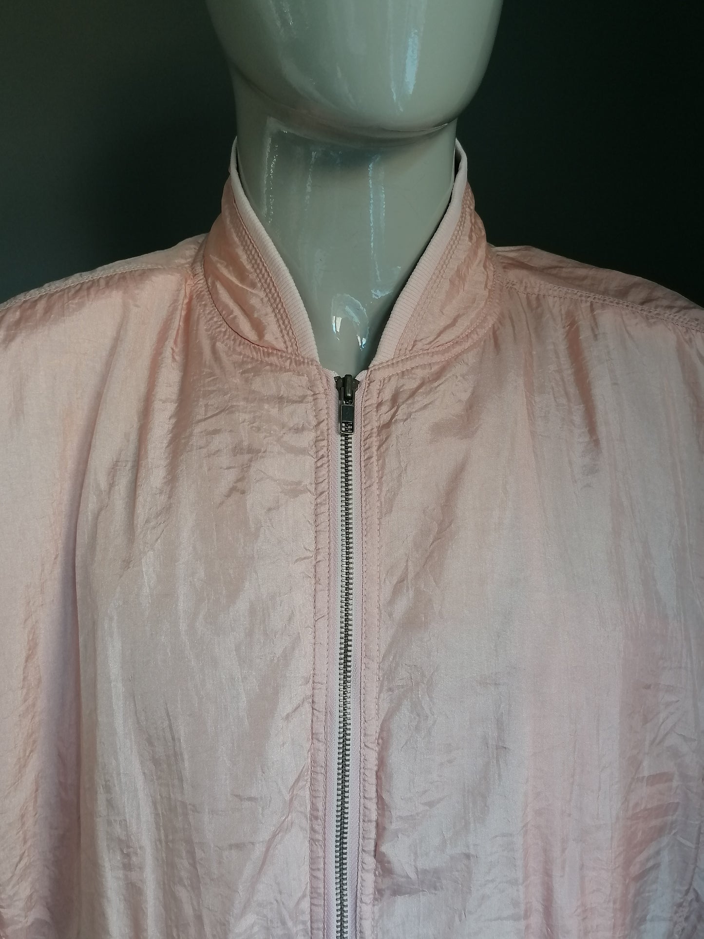 Vintage Central Park 80S-90-Trainingsjacke mit Schulterfüllungen. Rosa gefärbt. Größe xxl / 2xl.