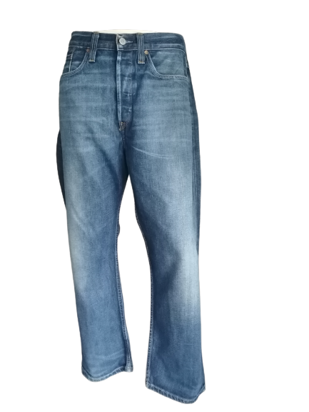 Levi's jeans. Blauw gekleurd. W34 - L28.
