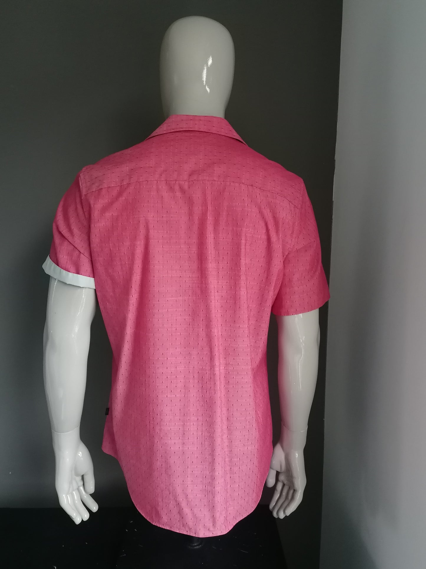 Engbers shirt short sleeve. Pink red palpable motif. Size L.