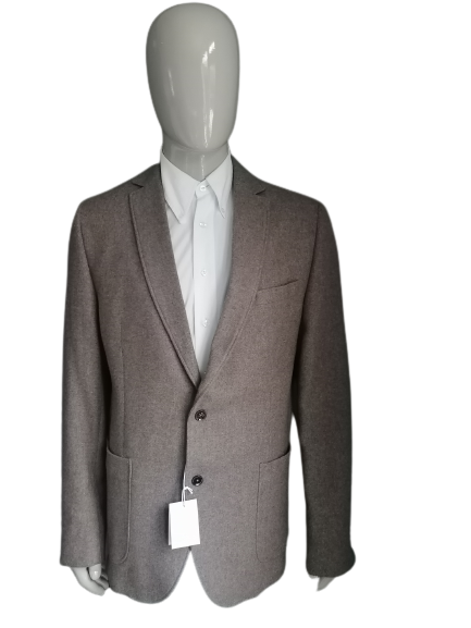 Max Goodman woolen jacket. Brown beige mixed. Size 110 (56/XL). New!!