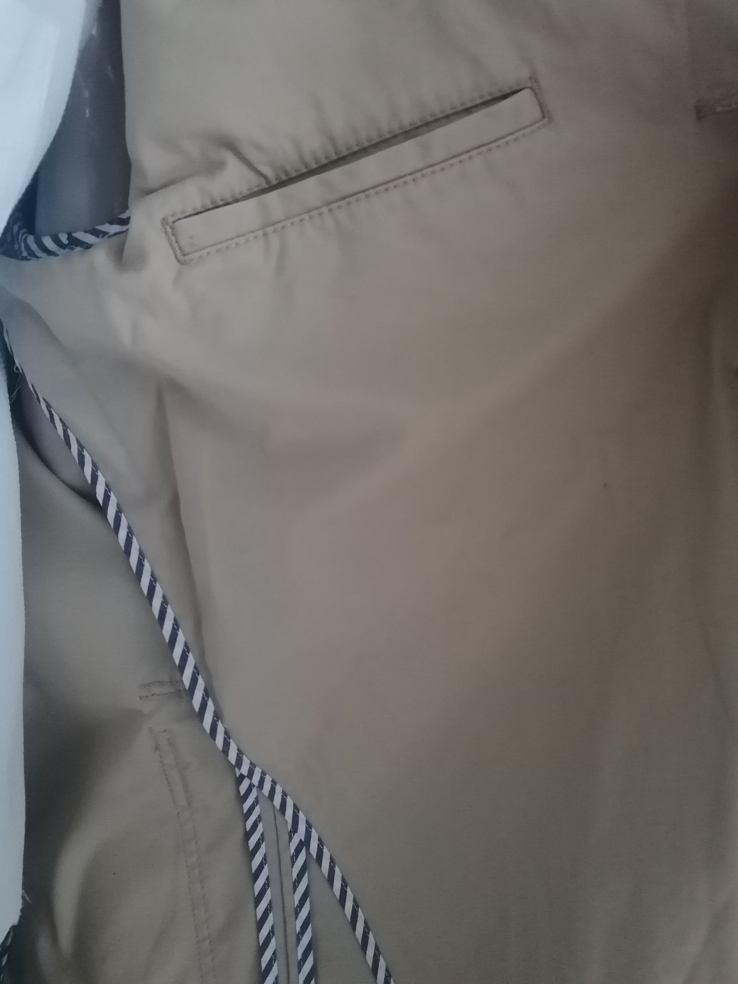 Veste d'été Tommy Hilfiger. Coloré beige. Taille 54 / L.