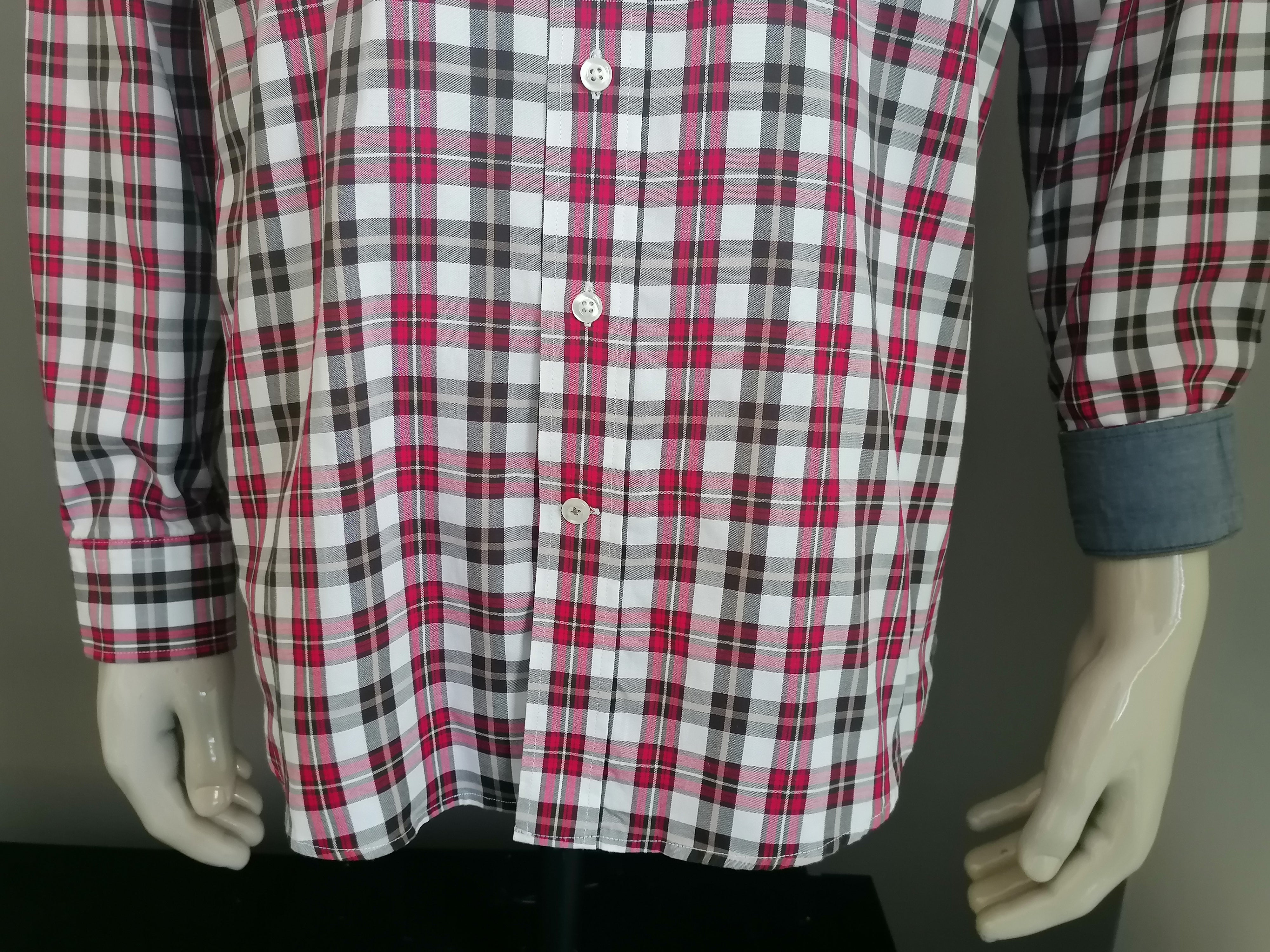 Westbury Premium shirt. Red brown white checkered. Size L XL