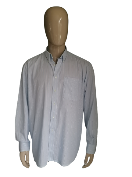Skywear Casuals-Hemd. Hellblau-weiß gestreift. Größe XL / XXL-2XL.