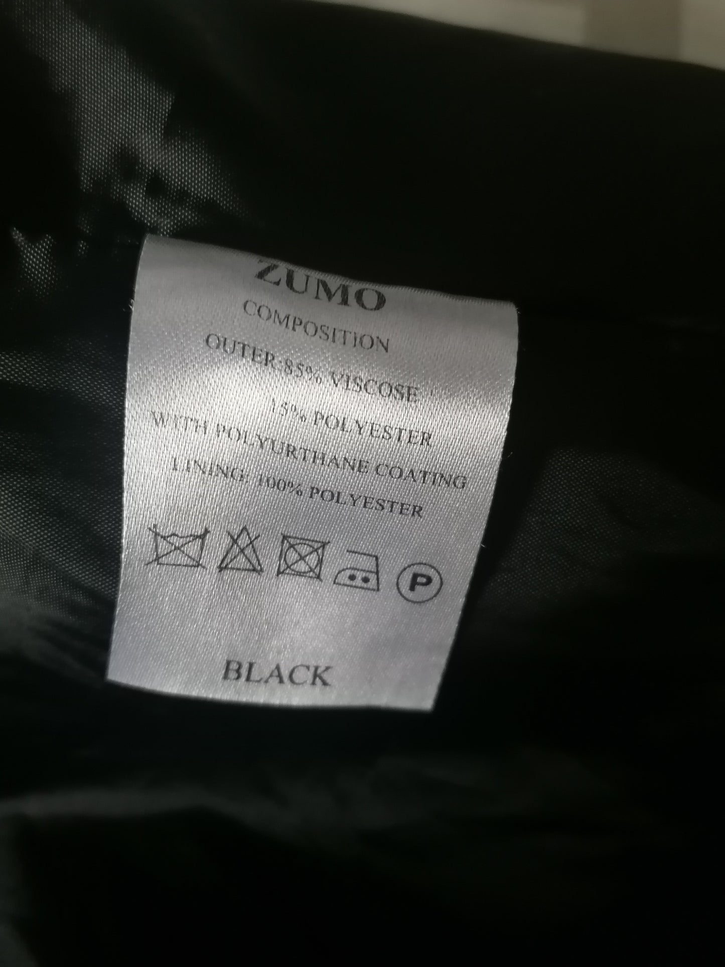 Zumo Leer-Look Jack / Jas. Zwart gekleurd. Maat L. Slim Fit.