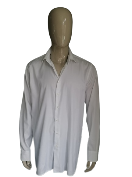 Thomas Maine shirt. White. Size 45 / XXL / 2XL. Tailored fit.