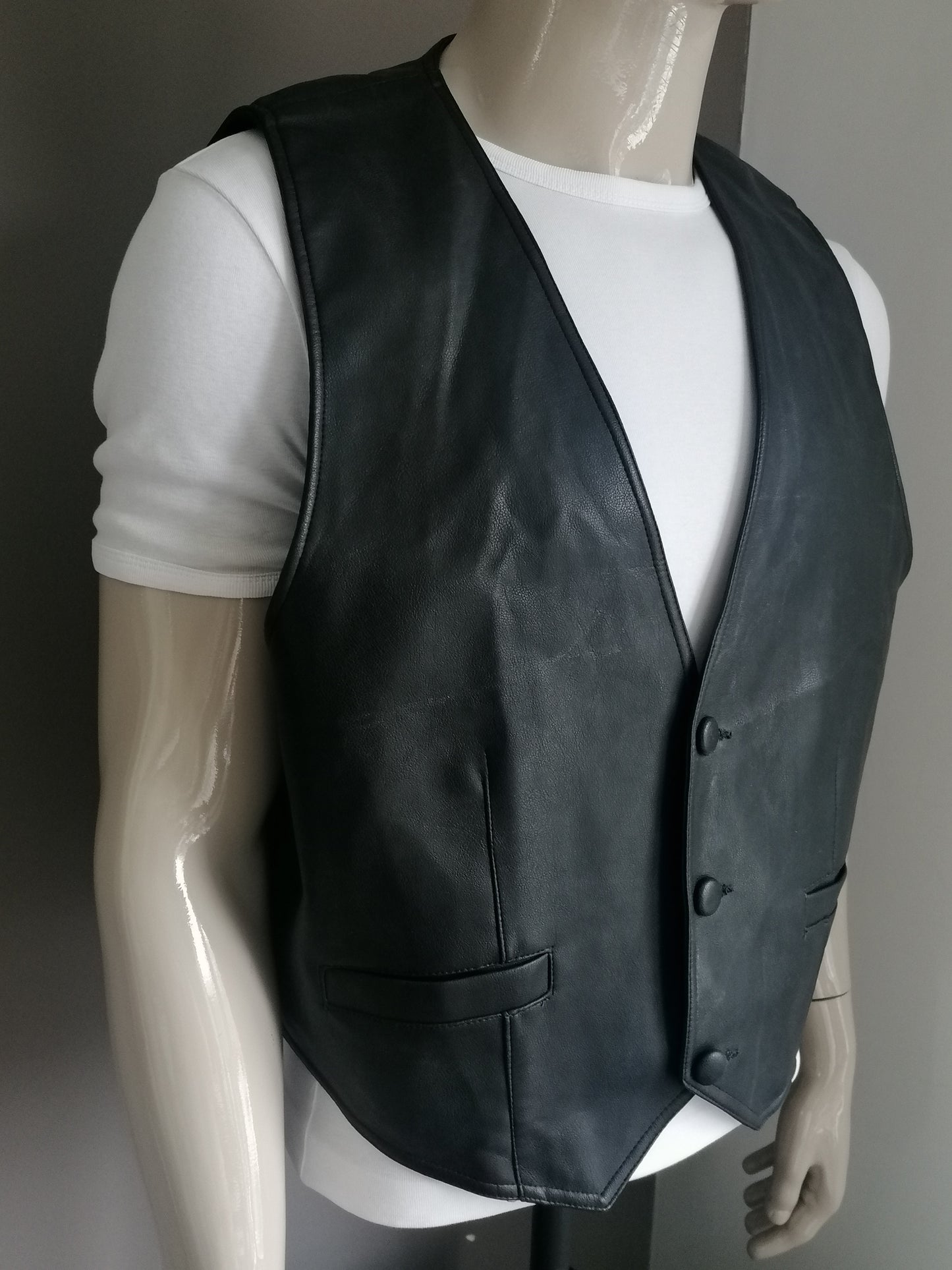 Vintage BillaWal leather look! waistcoat. Black colored. Size XXL / 2XL.