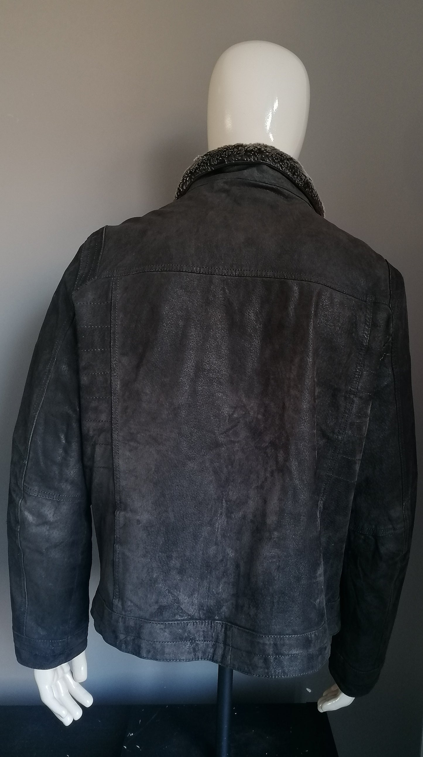 CANDA Varkensleren jas / jack met afritsbare kraag. Donker Bruin gekleurd. Maat 56 / XL.