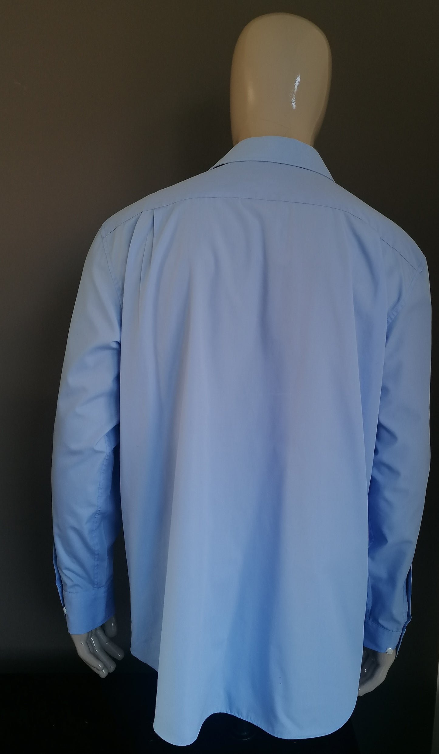 M&S Collection (Marks & Spencer) overhemd. Licht Blauw gekleurd. Maat XXL / 2XL.