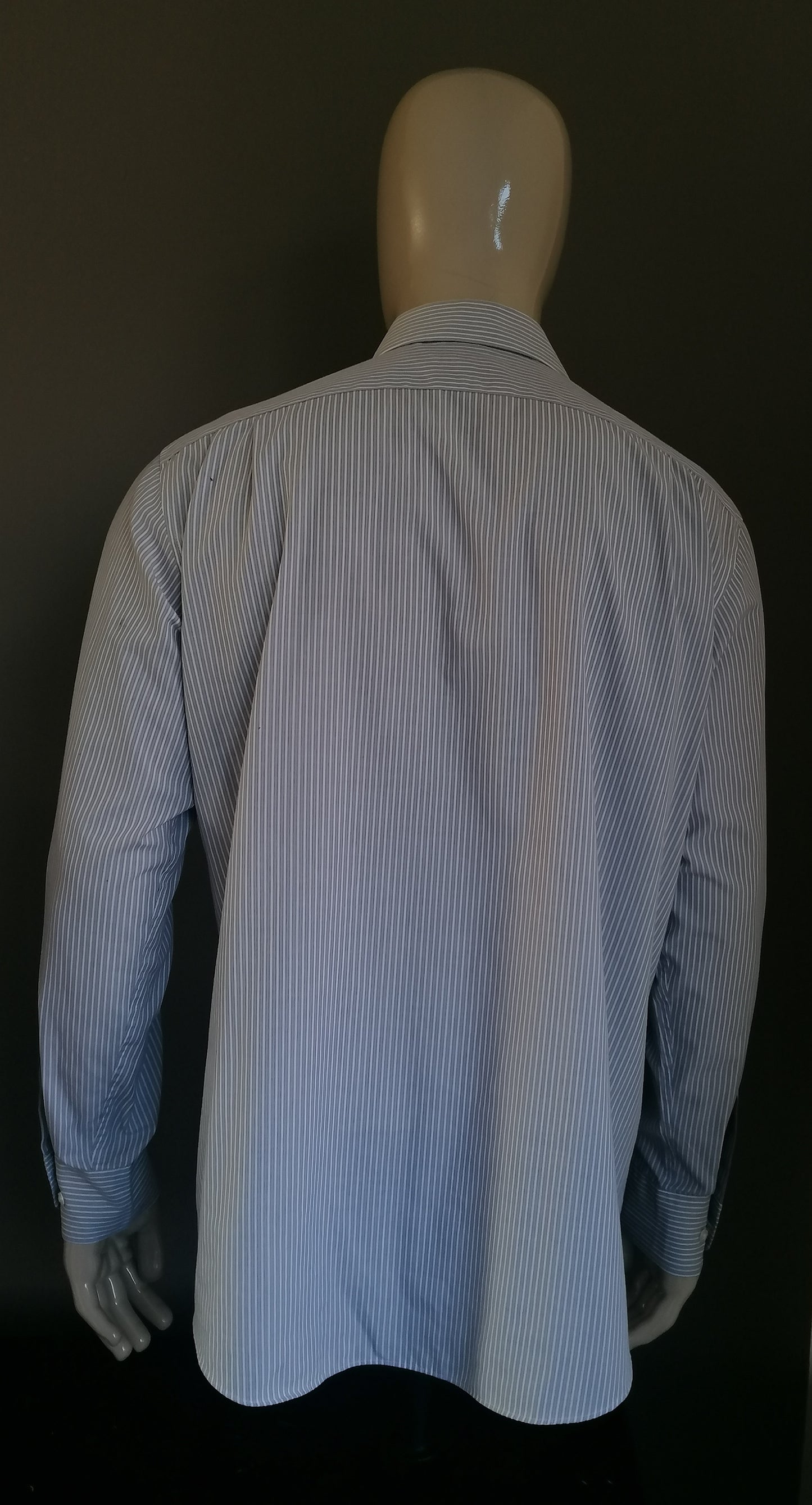 M&S Man (Marks & Spencer) overhemd. Grijs Wit gestreept. Maat 43 / XL. Regular Fit.