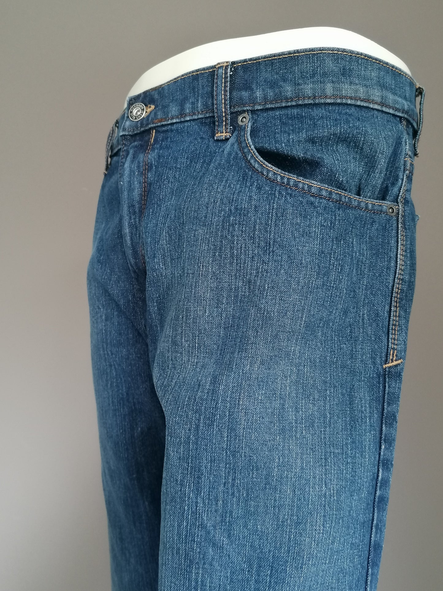 Blue Harbour Jeans. Color azul oscuro. Tamaño W38 - L30.