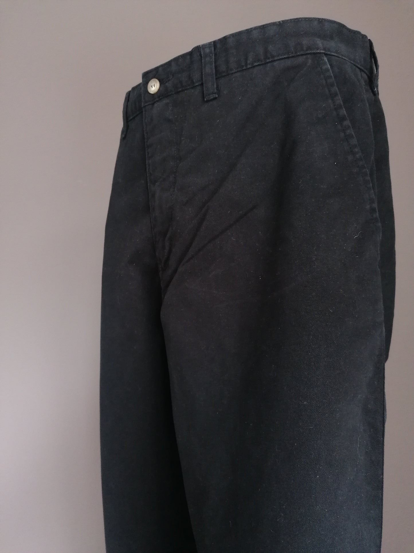 Maverick jeans. Zwart gekleurd. Maat W36 - L32. Hoge taille!!