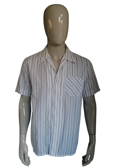 Vintage 70's shirt short sleeve with point collar. Beige blue yellow striped. Size XL.